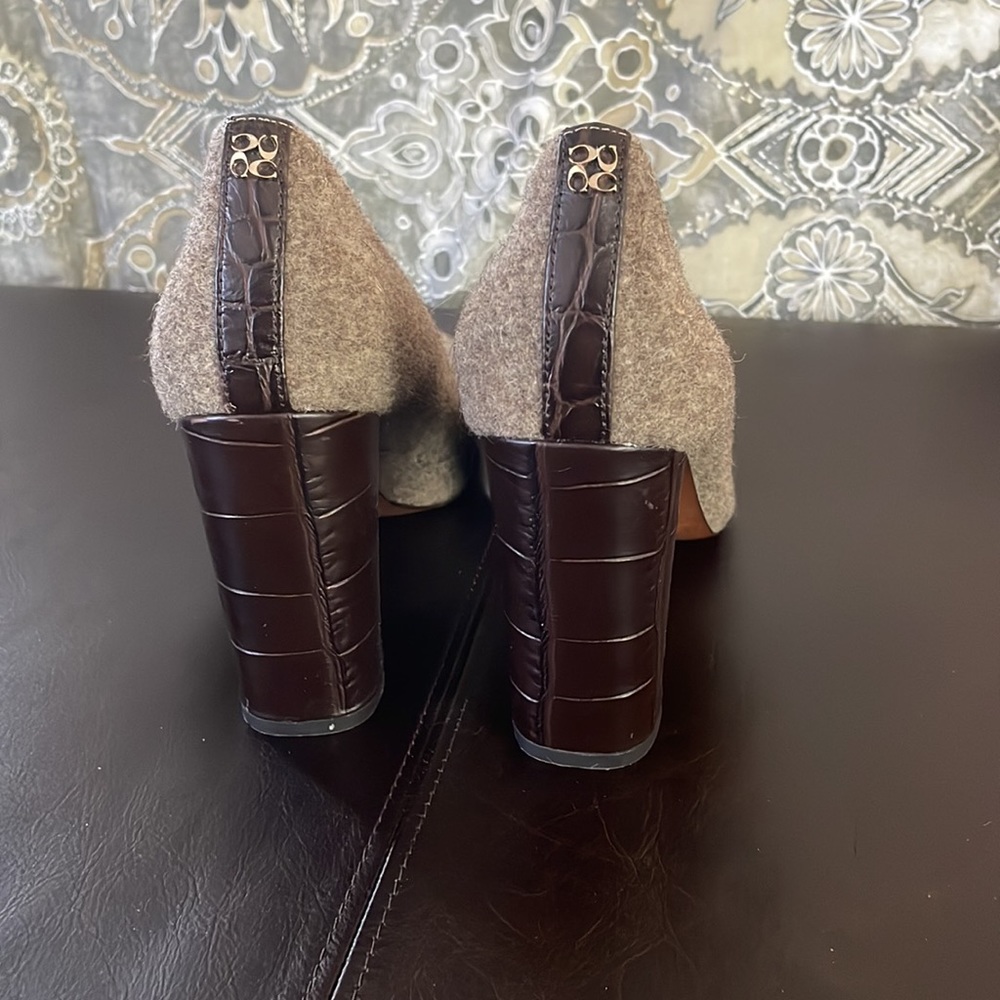 Coach Heels - Picture 4 of 5